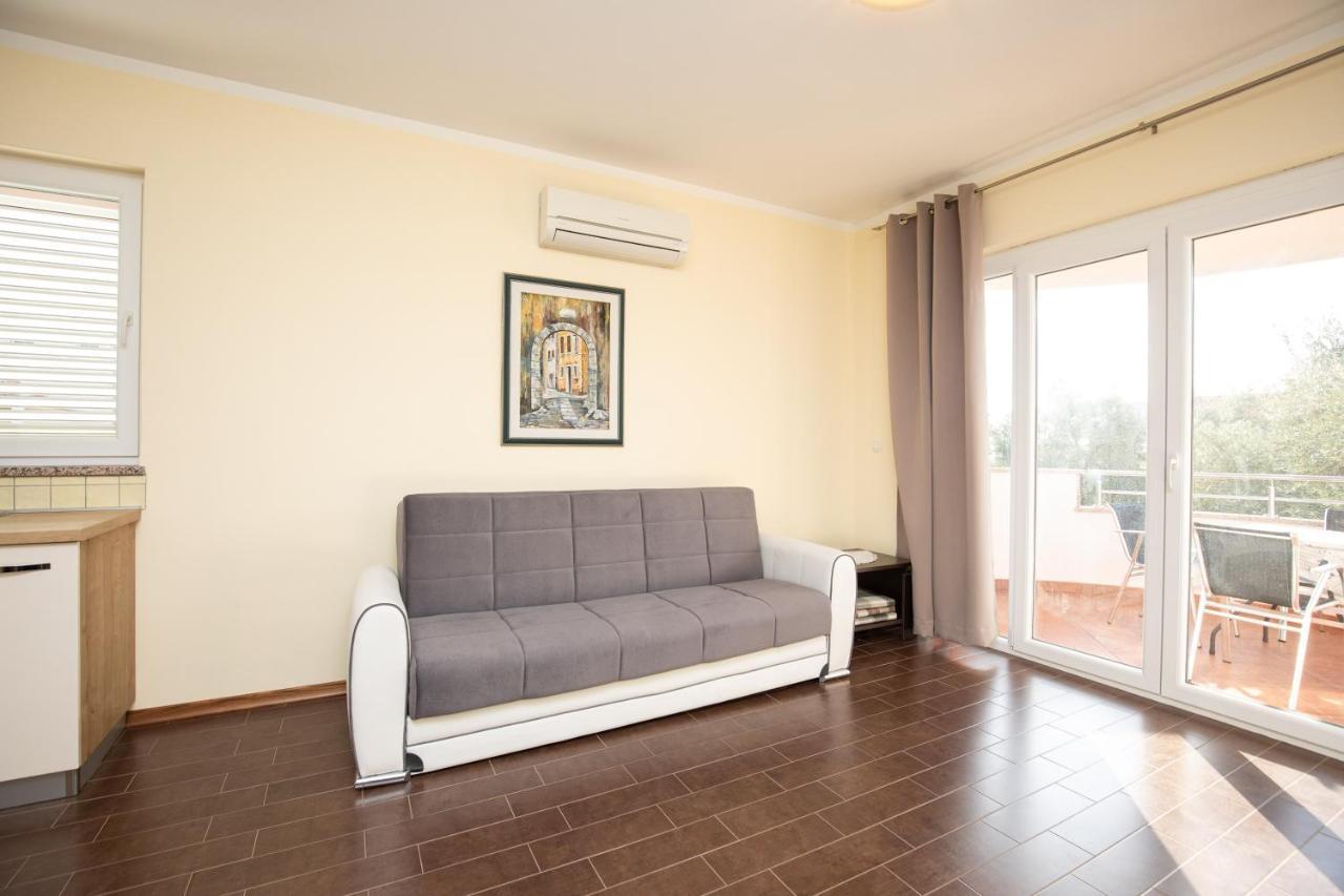 Apartments Bella Vista 克尔克 外观 照片