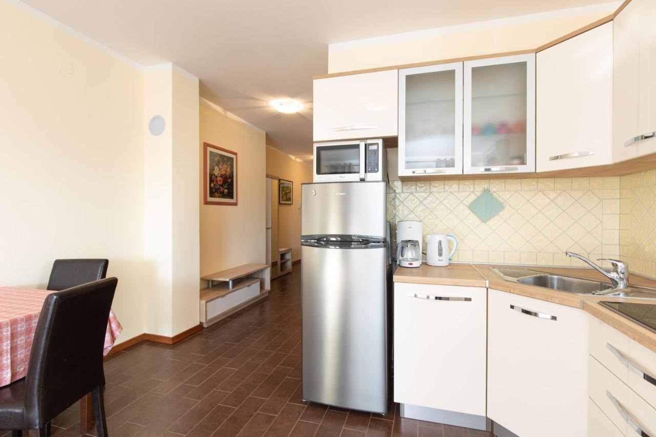 Apartments Bella Vista 克尔克 外观 照片