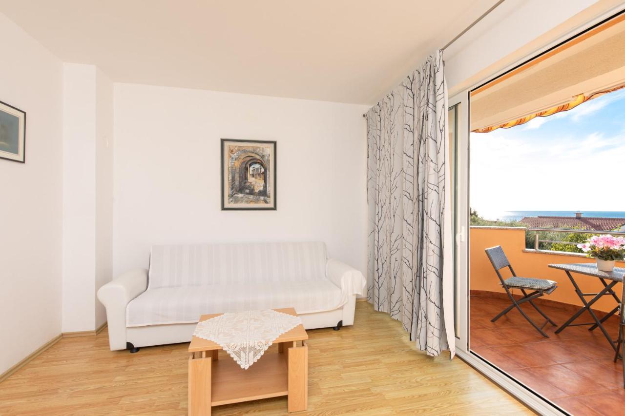 Apartments Bella Vista 克尔克 外观 照片